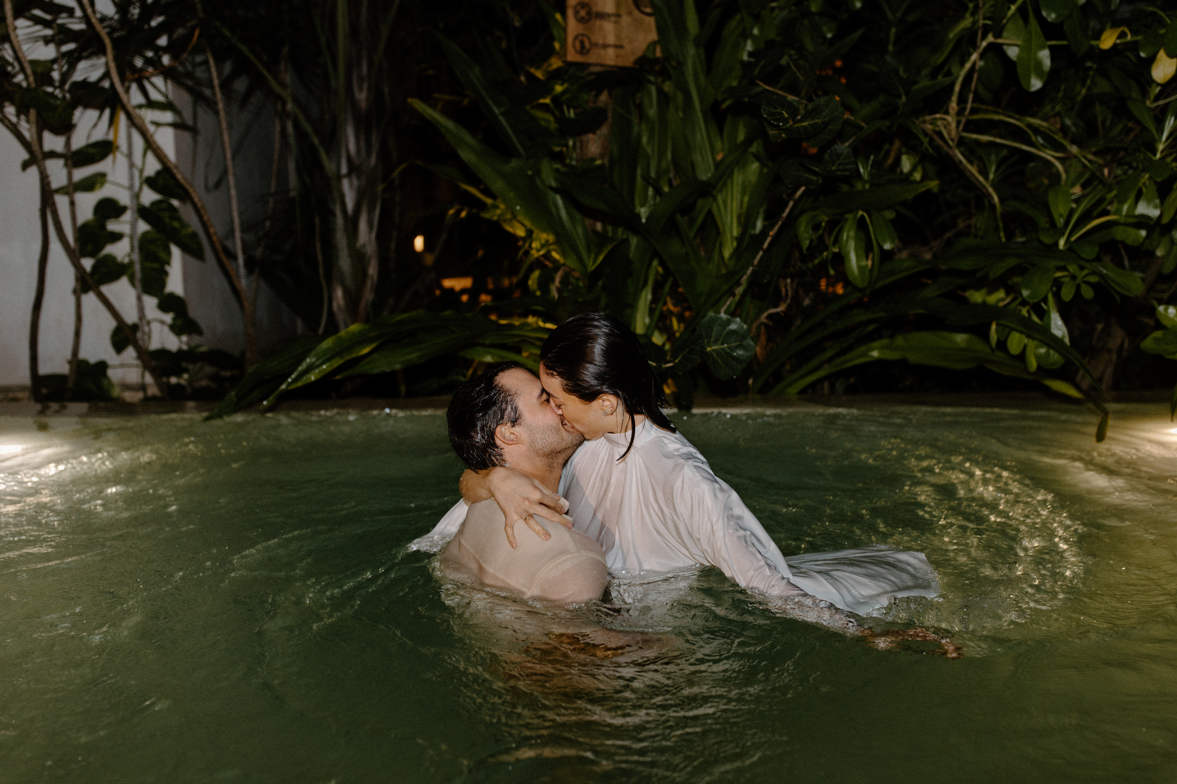 Product Review: The Velvet Pulse 2.0 – Is This the Ultimate Couples' Toy of 2025?